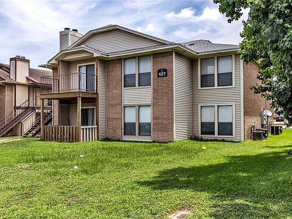 4th image of 407 Fall Cir #A-d