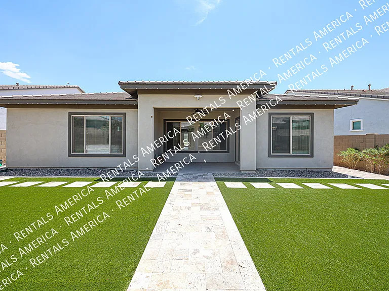 1530 E San Carlos Way — Photo 80