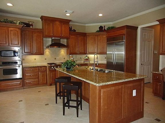 3rd image of 23138 San Nicholas Pl