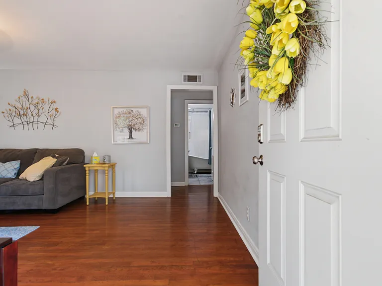 1806 Justin Ln #A — Photo 10