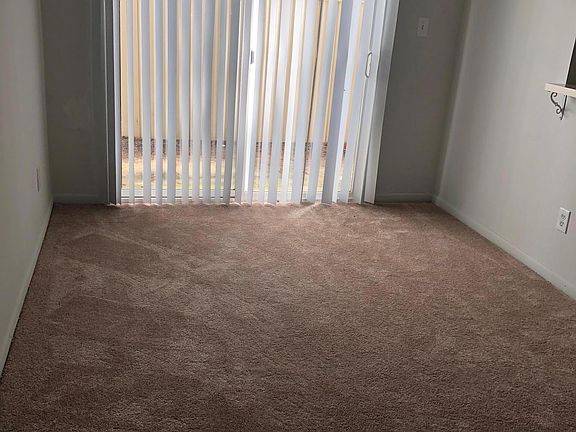 5th image of 43 Blake Loop APT C