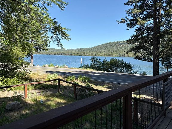 3rd image of 14120 Donner Pass Rd