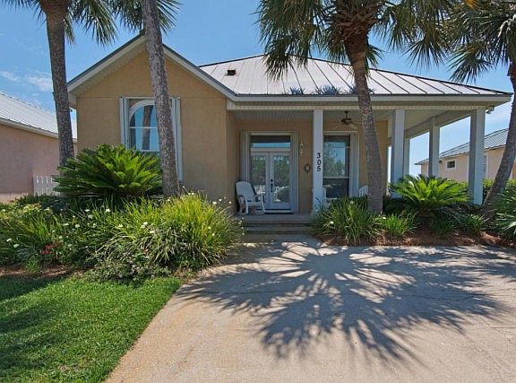 2nd image of 305 Maravilla Dr