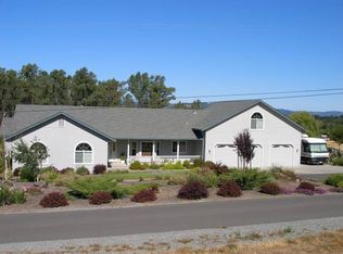 1174 Limerick Ln, Healdsburg, CA 95448