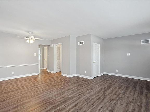 4th image of 7056 Dartmouth Ave #1