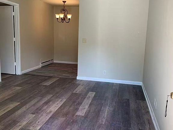 4th image of 2134 Fairfax Ave APT D1