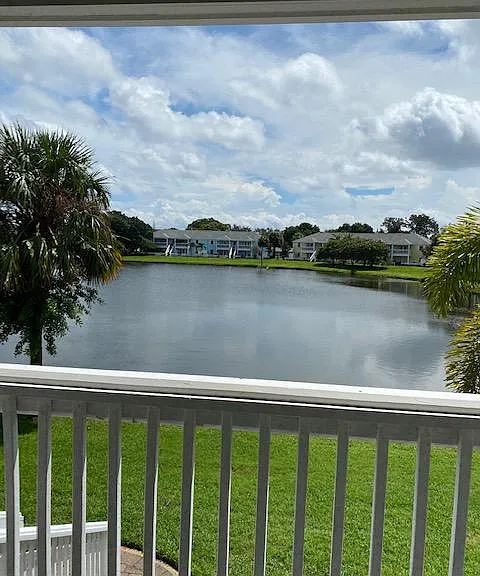 122 Pompano Dr SE — Photo 16