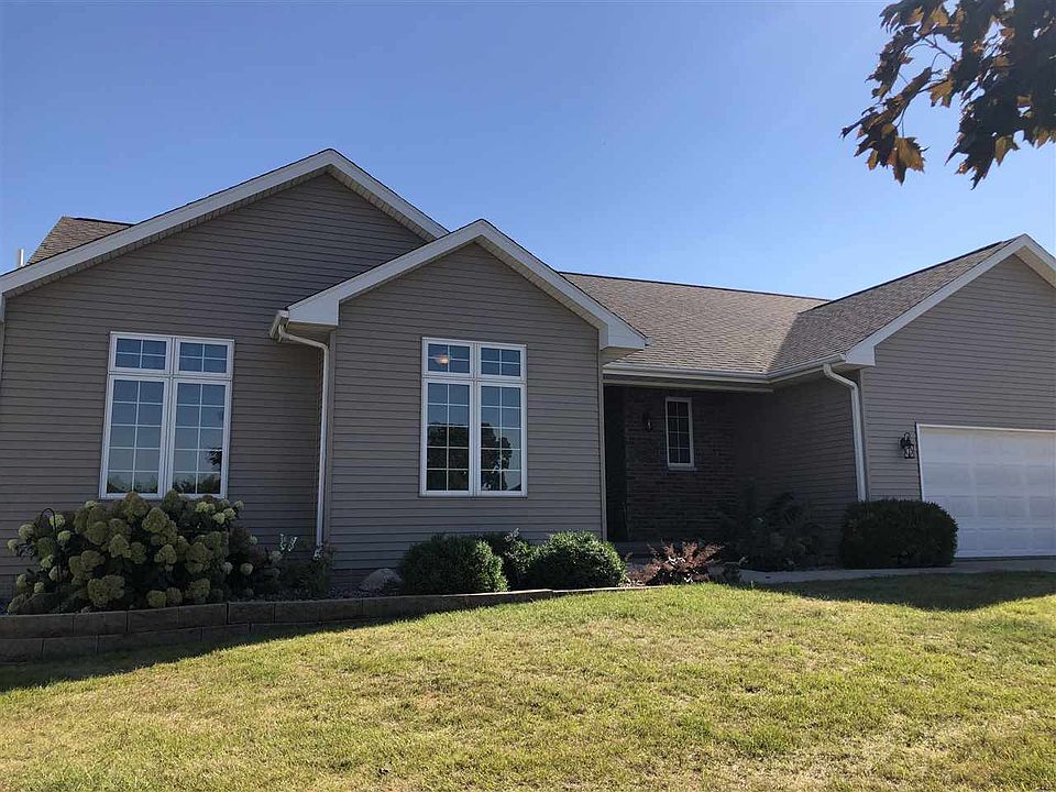 1st image of 1322 Woodland Ct