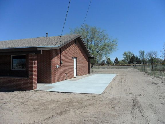 5th image of 824 Alison Dr