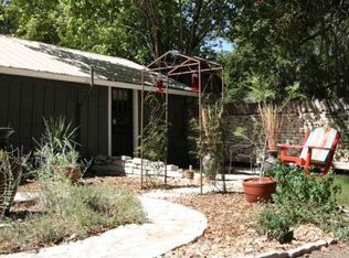 205 S Bowie St, Fredericksburg, TX 78624
