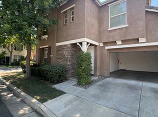 1605 N Cortona Ct, Visalia, CA 93291