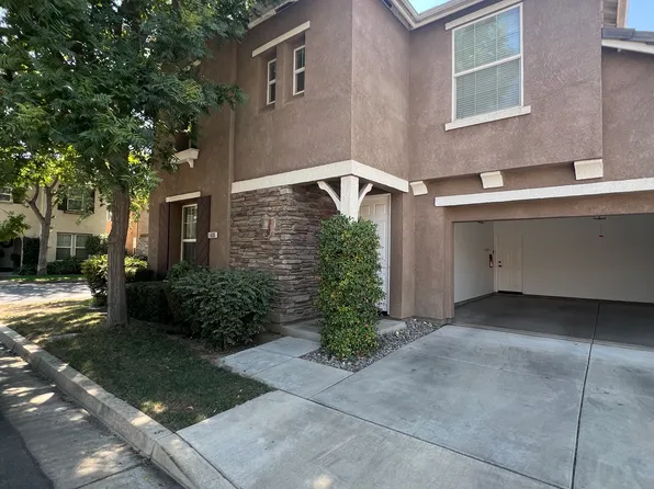1605 N Cortona Ct, Visalia, CA 93291