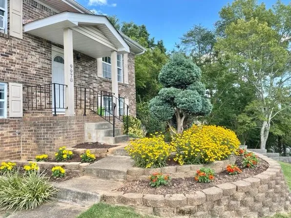 9978 Tellico Dr, Ooltewah, TN 37363