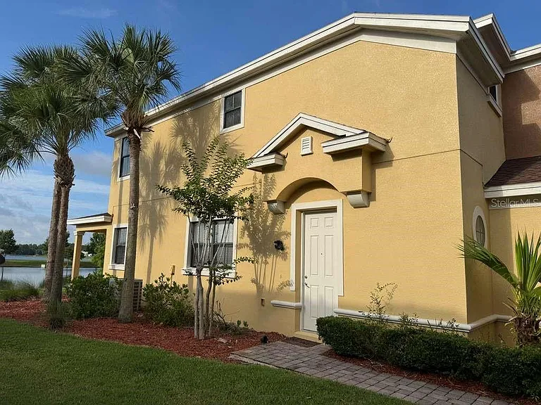 1568 Portofino Meadows Blvd — Photo 2