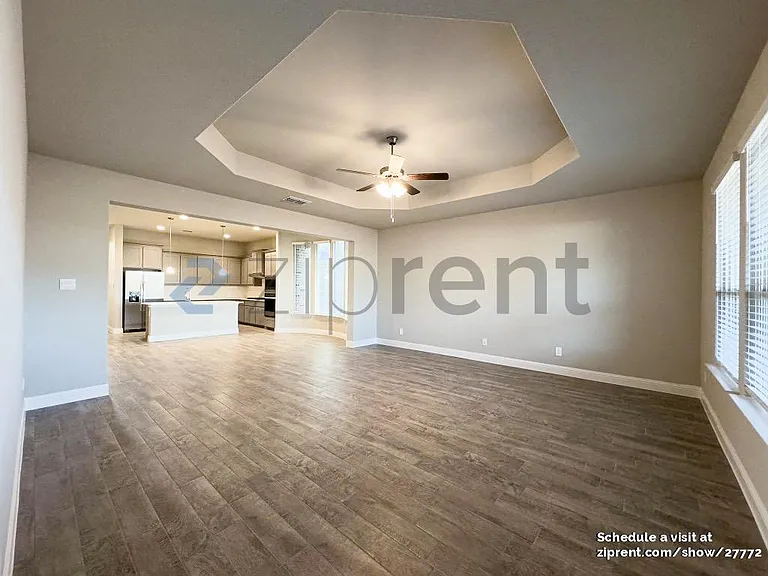 3108 Lionsgate Dr — Photo 14