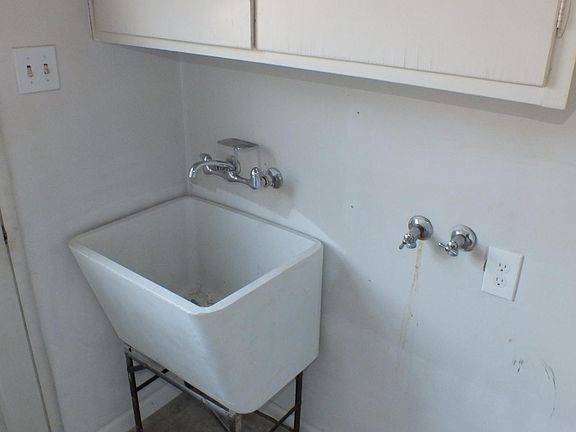 5th image of 5283 Moddison Ave #5285