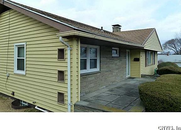 2nd image of 100 Genesee Park Dr