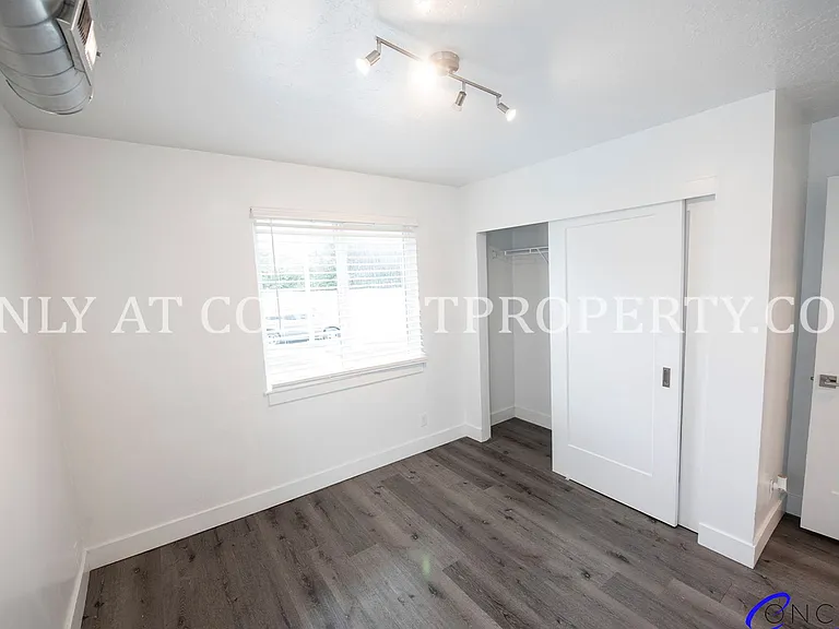 2740 S 1300 E — Photo 14