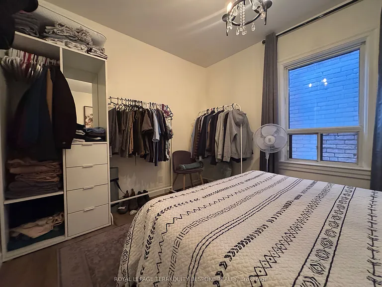 39 Lappin Ave #UPPER — Photo 18