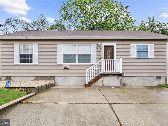 2nd image of 2272 41st St