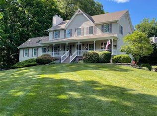 1 Cronomer Heights Dr, Newburgh, NY 12550