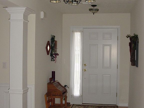 2nd image of 1551 Beckley Pte