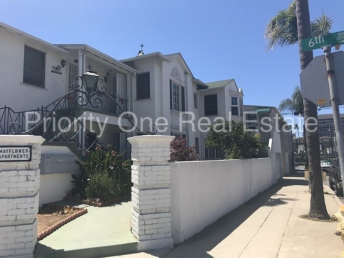 1st image of 3703 6th Ave