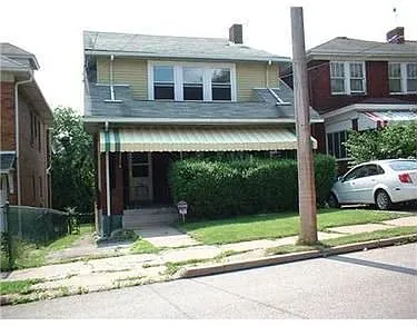 4205 Windsor St photo 1