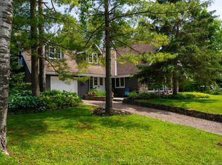 471 Eckford Ave, Saugeen Shores, ON N0H 2L0