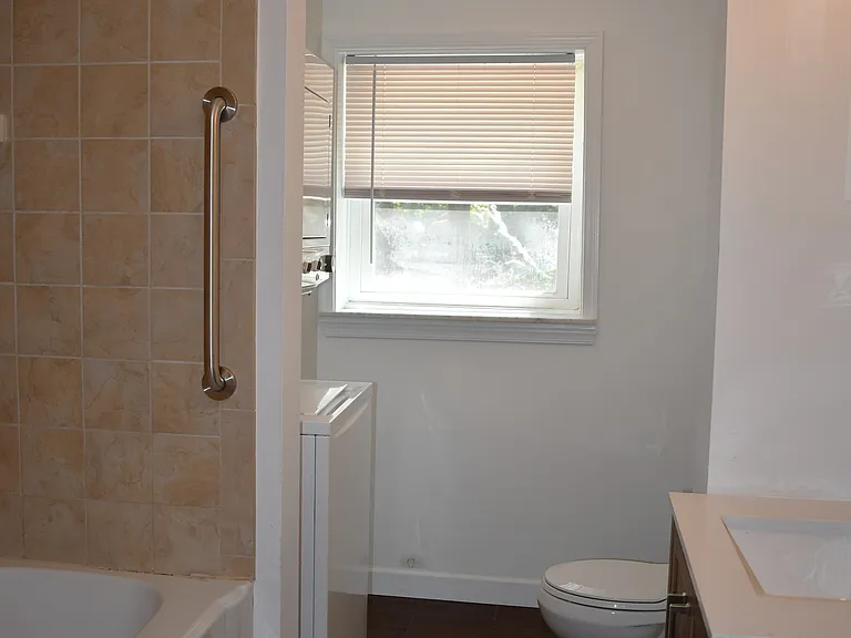 11601 Heron Dr — Photo 12