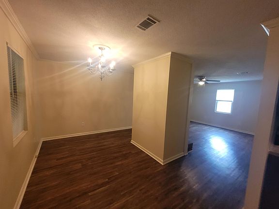 2nd image of 3509 Stafford Dr