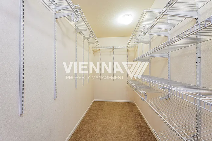 4521 Pheasant Ln — Photo 15