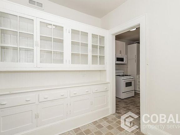 5th image of 741 Ponce De Leon Ct NE #4