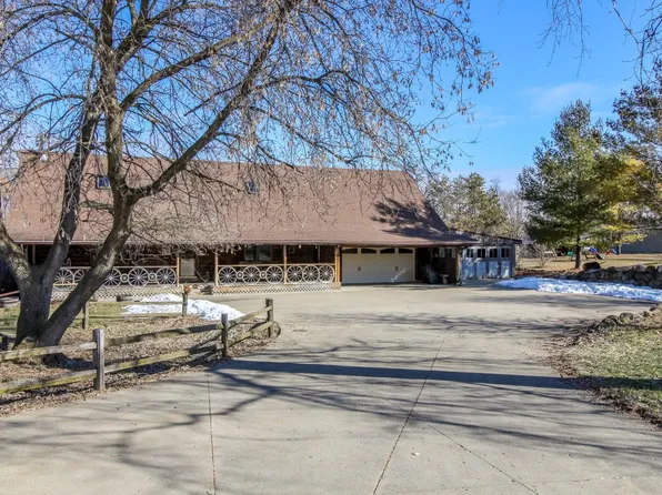 W9368 State Highway 12, Cambridge, WI 53523