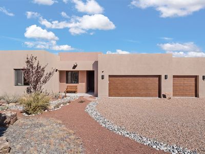 2 Via Harena, Santa Fe, NM, 87507