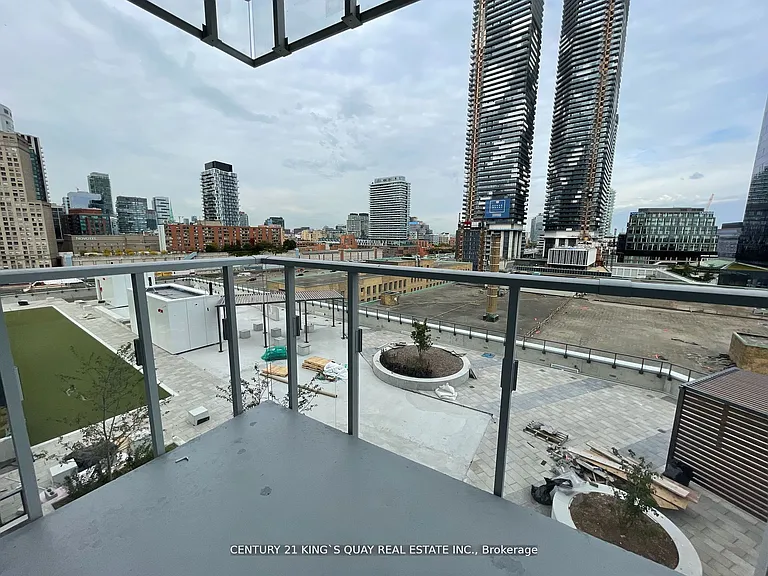 28 Freeland St #1508 — Photo 19