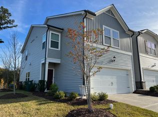 138 Ashlar Ct, Cary, NC 27519