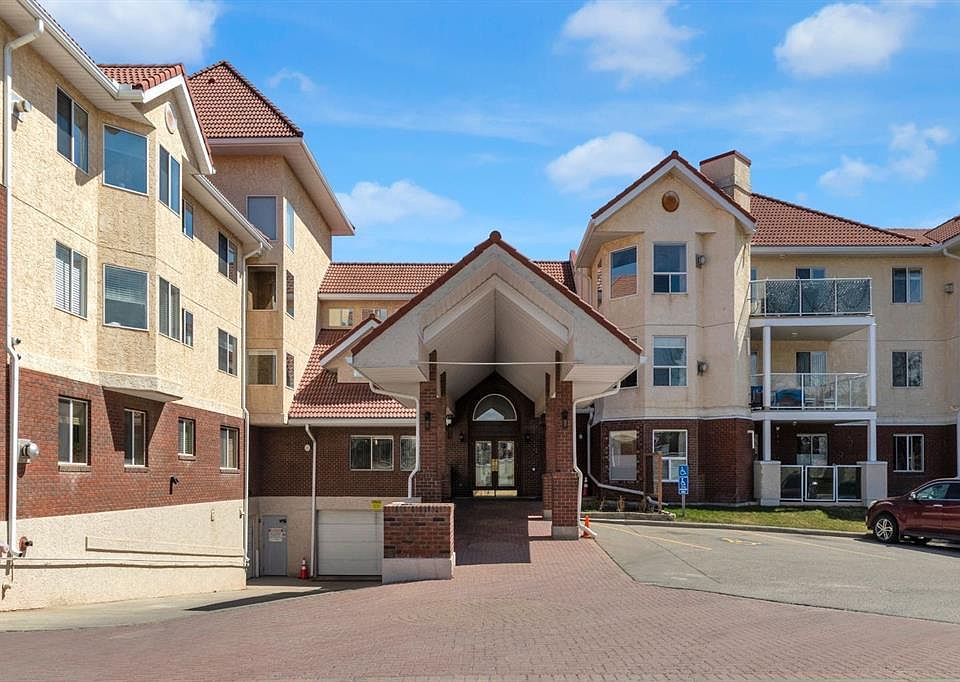 1st image of 1818 W Simcoe Blvd SW #1114