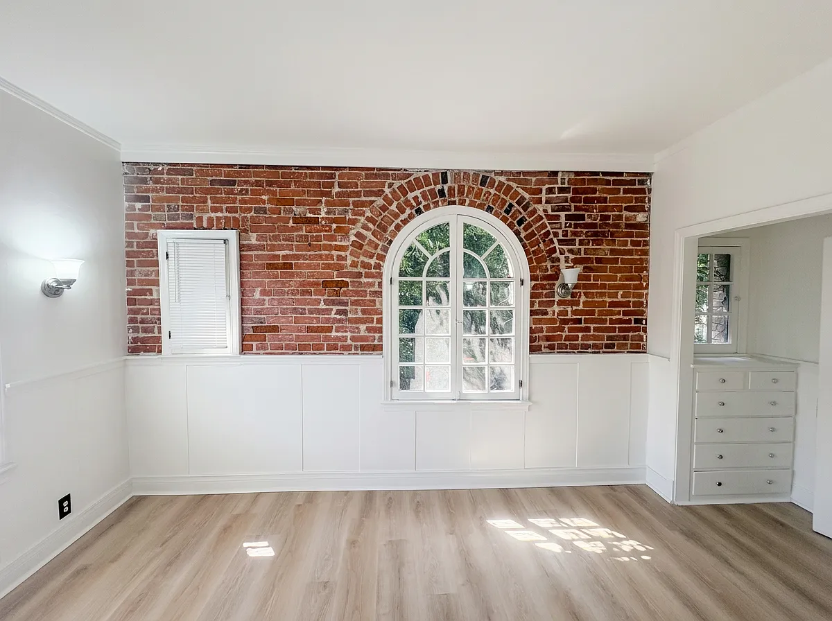 2 bed, 800 sqft, $3,800 — Photo 2