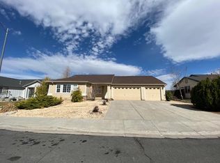 9882 Suncrest Dr, Reno, NV 89506