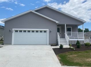 150 Freedom Trl, Westfield, MA 01085