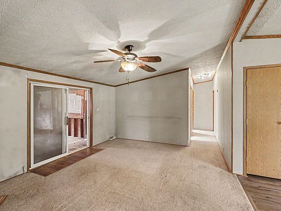 5th image of 79 N 192nd Ave