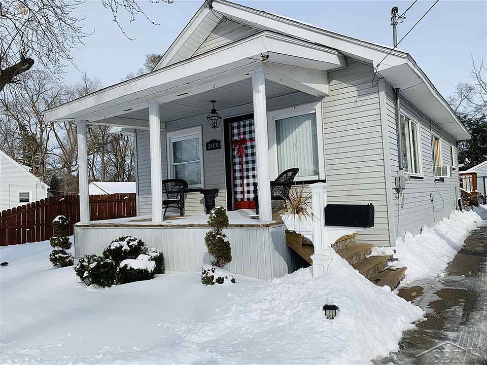 1st image of 2600 Robinwood Ave