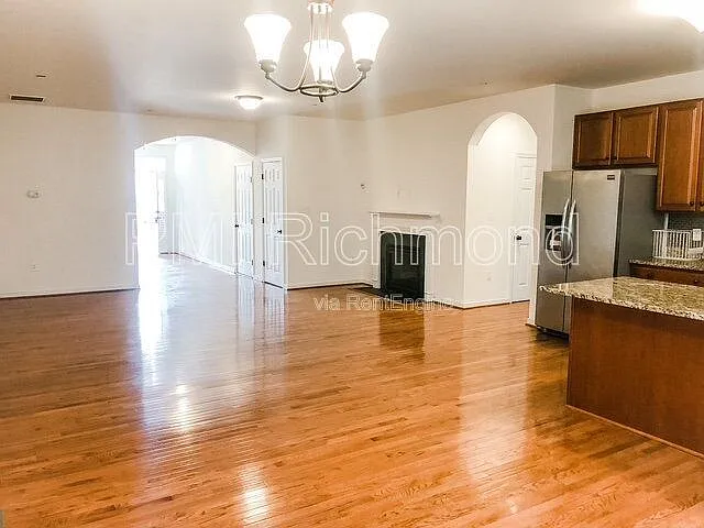 4707 Brydes Ln — Photo 5