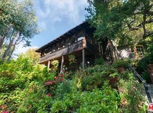 410 Mesa Rd, Santa Monica, CA 90402