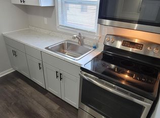 8000 Fort Smallwood Rd APT B, Curtis Bay, MD 21226