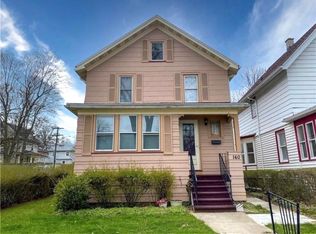 160 Weldon St, Rochester, NY 14611