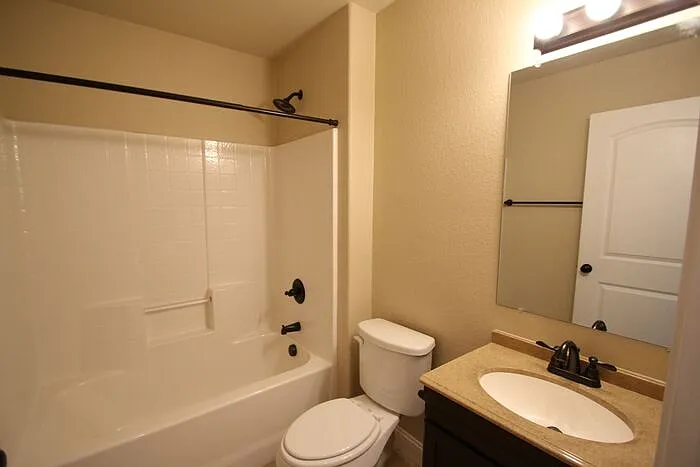 131 Sunburst Ct — Photo 15