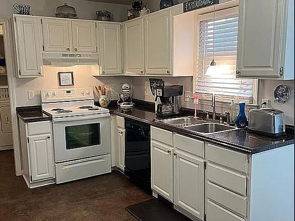 4th image of 3624 Iron Sight Ct