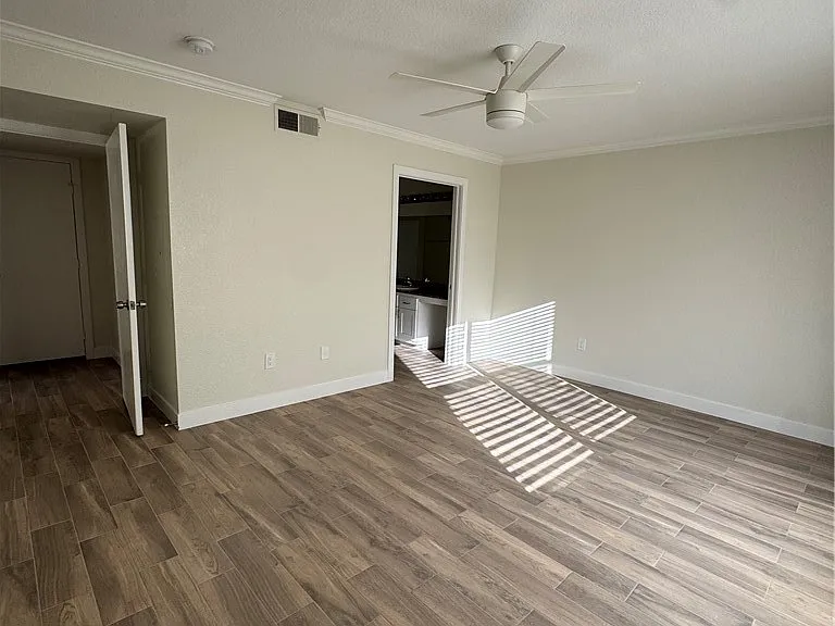 8101 W Flamingo Rd #1040 — Photo 11